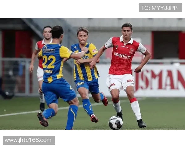 埃因霍温青年队与坎布尔激战正酣精彩瞬间回顾与分析 埃因霍温青年队与坎布尔激战正酣精彩瞬间回顾与分析